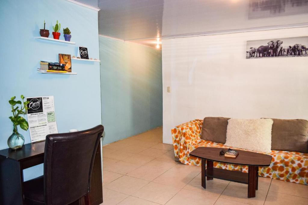 The Backside House Hostel Tamarindo Luaran gambar