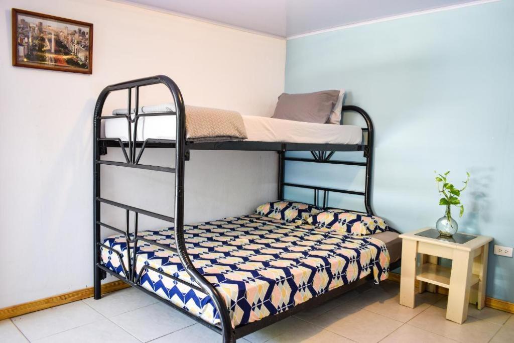 The Backside House Hostel Tamarindo Luaran gambar