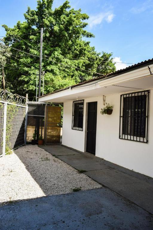 The Backside House Hostel Tamarindo Luaran gambar